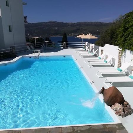 Scorpios Hotel & Suites Samos Town Bagian luar foto