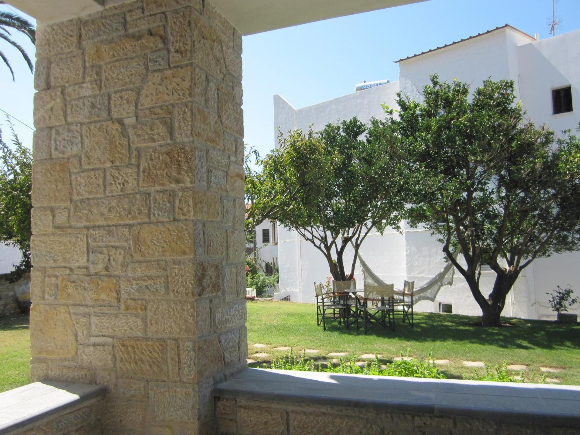 Scorpios Hotel & Suites Samos Town Bagian luar foto