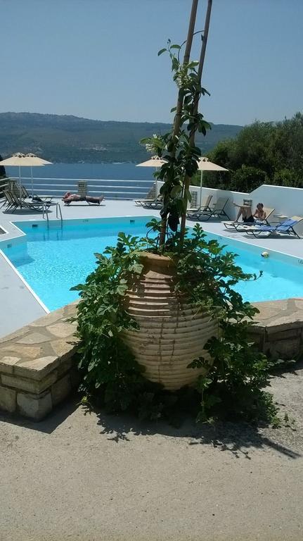 Scorpios Hotel & Suites Samos Town Bagian luar foto